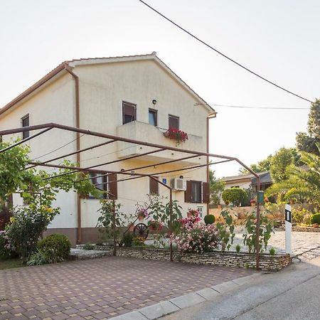 PUY Apartment Softic מראה חיצוני תמונה